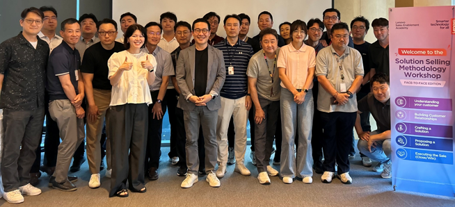 mattcodrington's tweet image. Our people drive results. Across APAC, Lenovo is building skills, leadership, and inclusion: AI &amp;amp; cloud training in Singapore, ANZ leadership +18%, Malaysia/Philippines engagement +22%. Investing in talent = real impact.