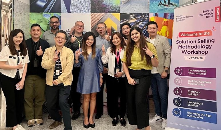 mattcodrington's tweet image. Our people drive results. Across APAC, Lenovo is building skills, leadership, and inclusion: AI &amp;amp; cloud training in Singapore, ANZ leadership +18%, Malaysia/Philippines engagement +22%. Investing in talent = real impact.