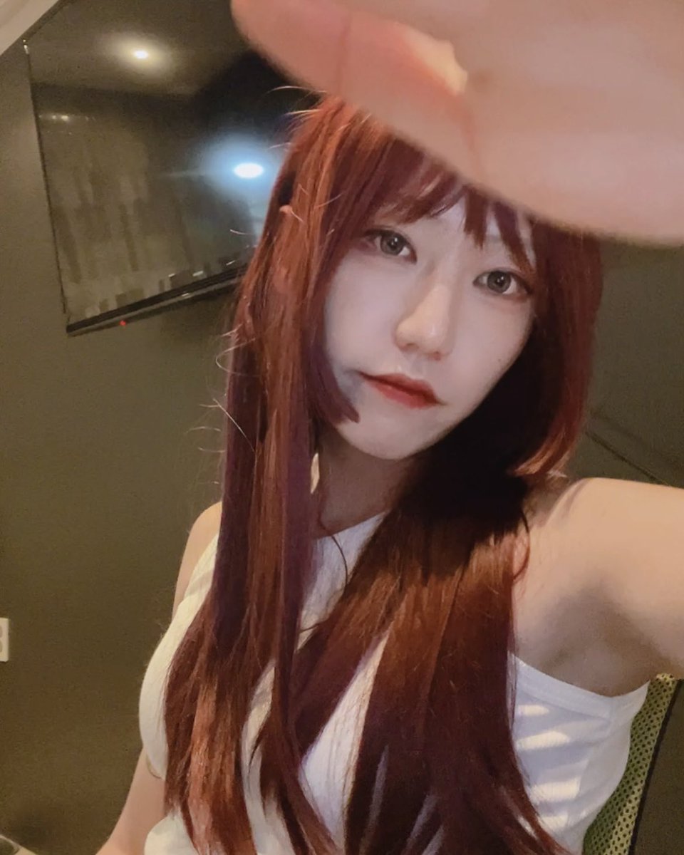 존1나 더워서 요새 맥주마시면서 출근함ㅜ
🍺