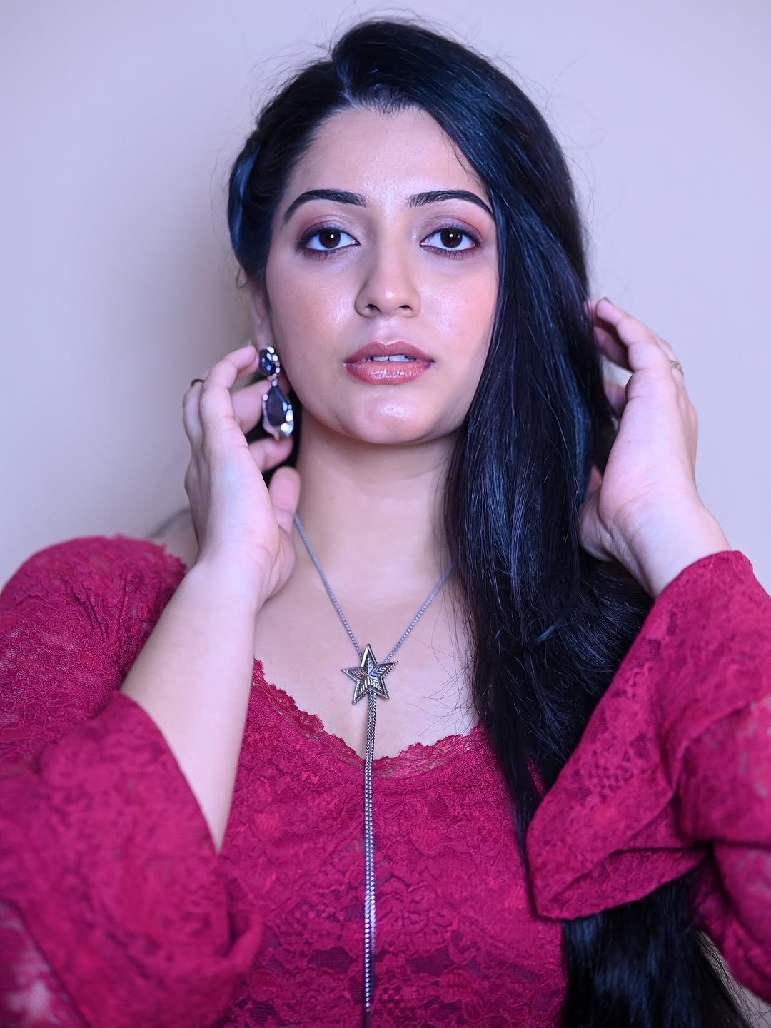 GzQiIZbbEAAi9WB?format=jpg&name=large