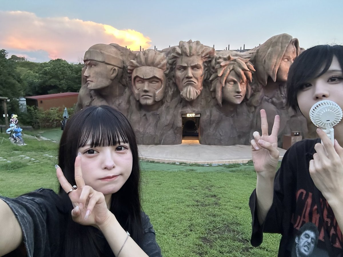 ぴのこ tweet media