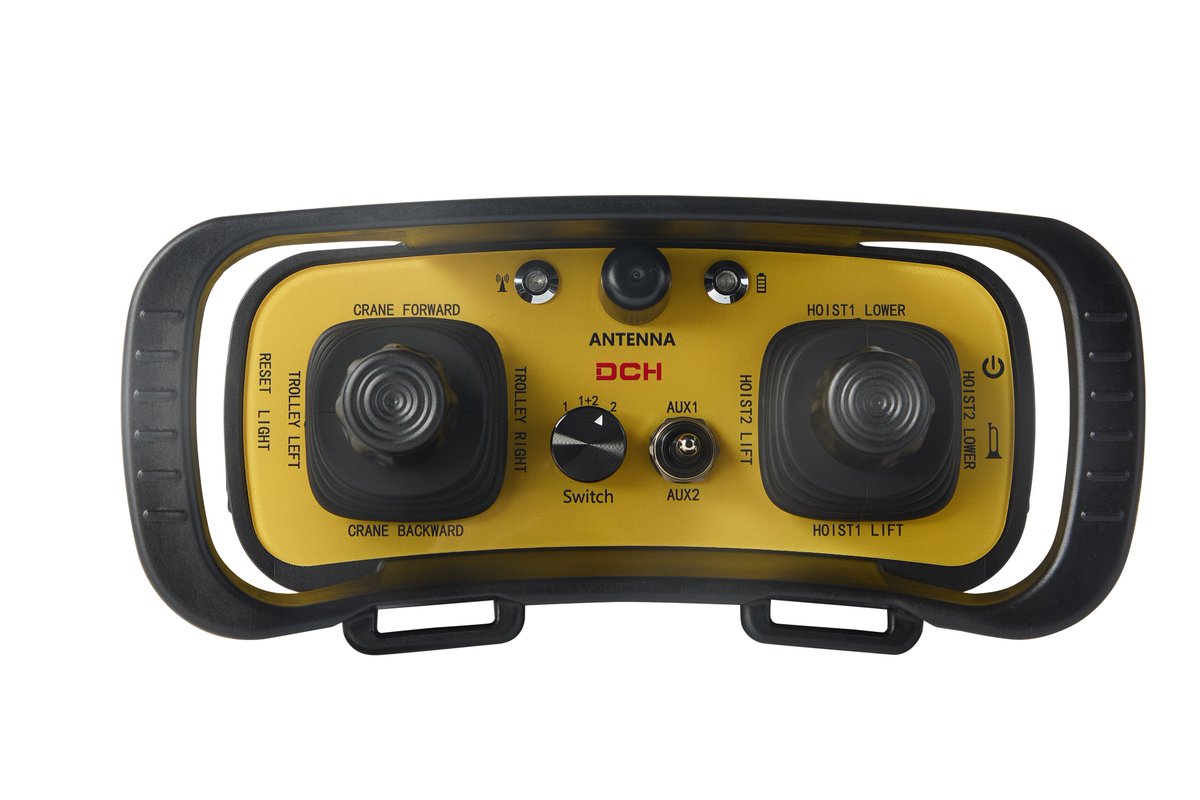 dch_isaac's tweet image. Transmitter-Shoulder Belt DCH-EA Serie.

Easily Operate
Ligthweight &amp;amp; Sturdy
Intelligence DCH iKey
Competitively Priced
And Customized to Application

#remotecontrol #cranes #Construction #hoist #industrialmachinery #Mining #AGV