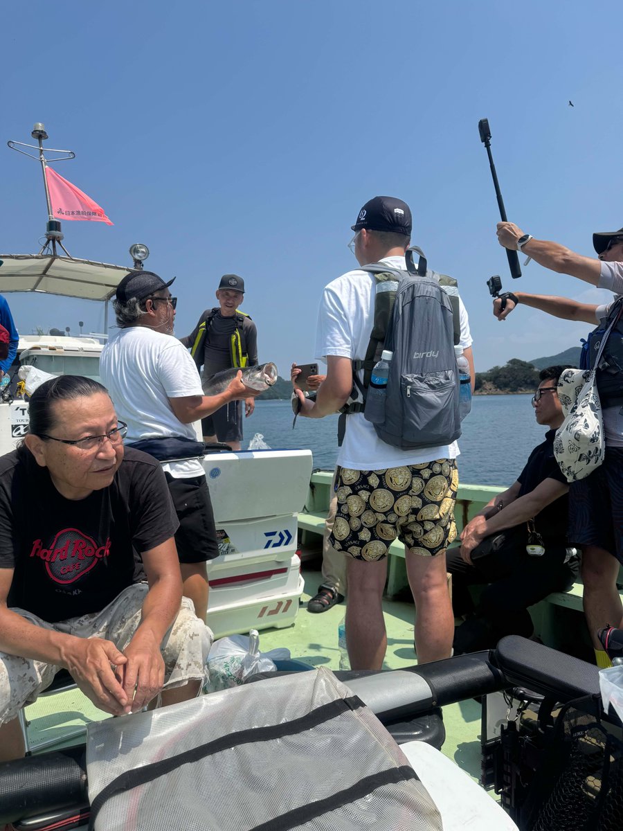 kuwahara_bike's tweet photo. 2日目は朝3時半に出発、鳴門の海での釣果は?阿波踊り最終日にまさかの参加??今回もワクワクすることがいっぱい!https://t.co/efWYO8vwm2
#kuwahara #perfetto #woho #dom #bikepacking #minivelo #tokushima #awaodori #クワハラ #ペルフェット #阿波踊り #徳島 https://t.co/0KrHImvePh