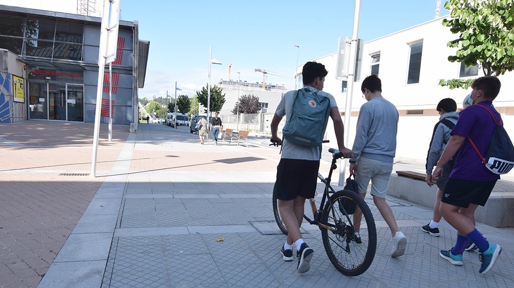 🔍 Insistimos en que la legislación contemple vías alternativas para construir ZBEs más operativas: criterios basados en la necesidad real, monitorización eficaz y participación pública. #ZBE #CiudadesQueCaminan #Movilidad
ciudadesquecaminan.org/noticias/mas-a…