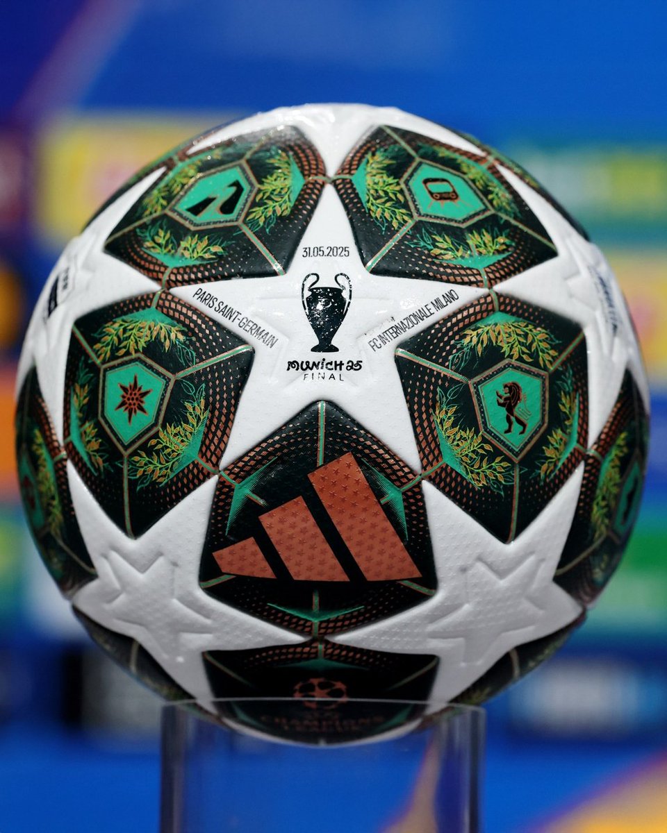 Win an official UCL <a href="/ChampionsLeague/">UEFA Champions League</a> match ball issued for the 2025 Munich final!

Courtesy of the officially licensed memorabilia platform by Memento Exclusives.

Place your bid now: clubcompetitions-memorabilia.com/pages/uefa-auc…
