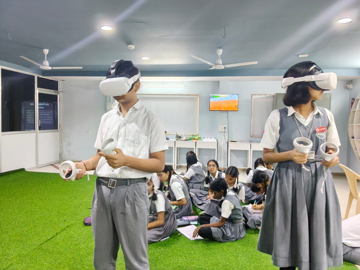 homi_lab's tweet image. A day of curiosity at HomiLab Future Lab, Sanskar Vidya Bhawan! Students explored science &amp;amp; tech through fun VR experiences. Learning is best when lived! 
#HomiLab #FutureLab #SanskarVidyaBhawan #Bharuch #STEMEducation #VRLearning #ScienceForFuture #InnovativeL