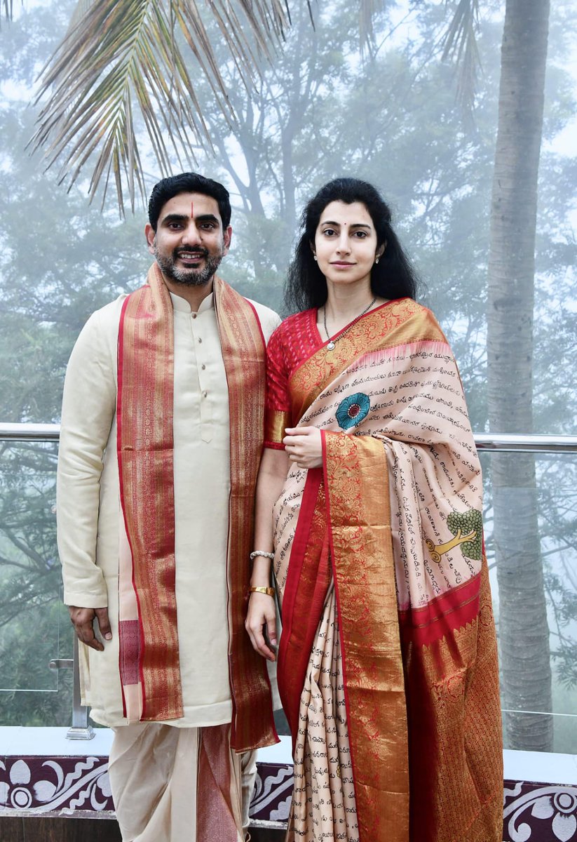 Vemireddy Prabhakar Reddy (@vpr_official_) on Twitter photo నారా లోకేష్ బాబు గారికి, బ్రాహ్మణి దంపతులకు వివాహ వార్షికోత్సవ శుభాకాంక్షలు. నిండు నూరేళ్ళు ఆయురారోగ్యాలతో సుఖసంతోషాలతో వర్ధిల్లాలని మనసారా కోరుకుంటున్నాను.
<a href="/naralokesh/">Lokesh Nara</a> <a href="/brahmaninara/">Brahmani Nara</a> నారా లోకేష్ బాబు గారికి, బ్రాహ్మణి దంపతులకు వివాహ వార్షికోత్సవ శుభాకాంక్షలు. నిండు నూరేళ్ళు ఆయురారోగ్యాలతో సుఖసంతోషాలతో వర్ధిల్లాలని మనసారా కోరుకుంటున్నాను.
<a href="/naralokesh/">Lokesh Nara</a> <a href="/brahmaninara/">Brahmani Nara</a>