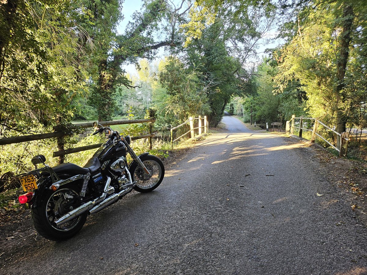 chisel2211's tweet image. Went for a bimble down the Suffolk lanes down to Kettlebaston docks... #Suffolk #Motorbiking Kettle