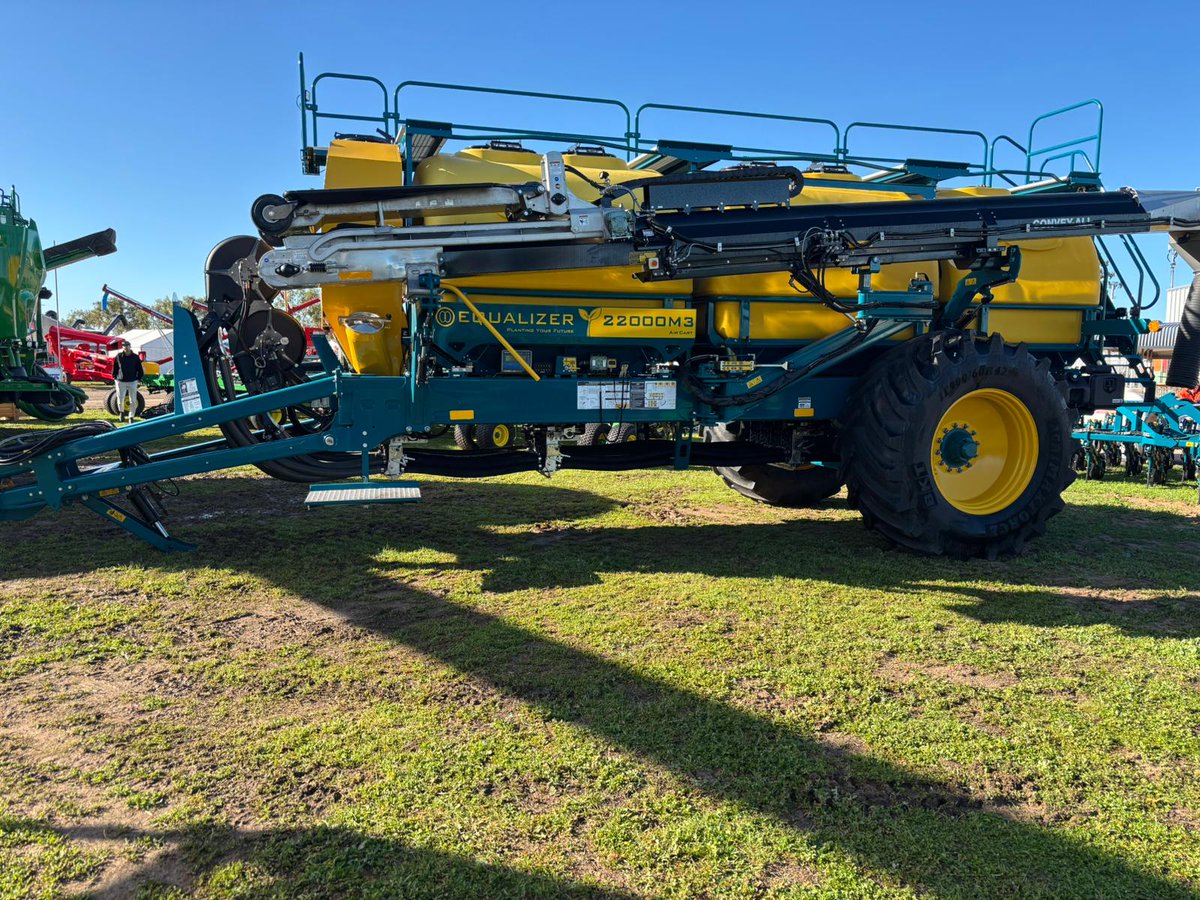 Equalizer Planters tweet media