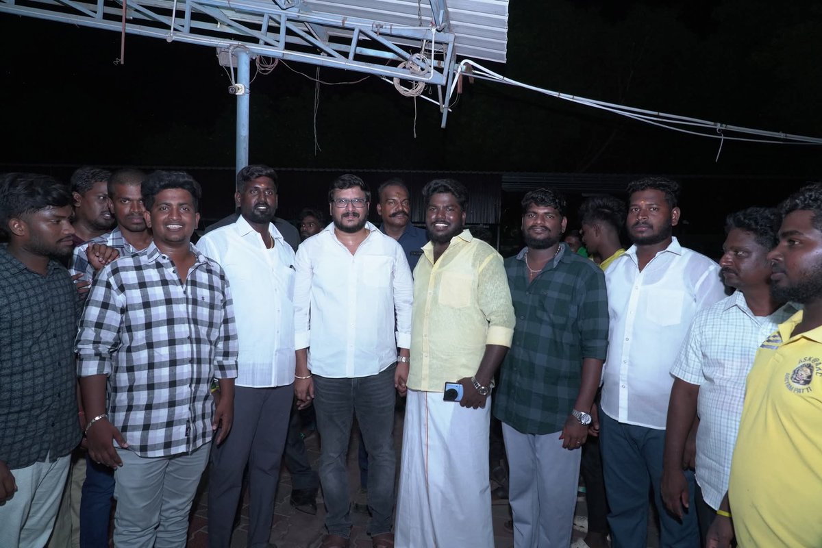 f1c830cb00334db's tweet image. உயர்திரு டாக்டர் RV.பரதன் BA.BL., அண்ணன் அவர்களை  திருச்சி தலைமை அலுவலகத்தில் சந்தித்தார்கள் 

#TMMS | #STMK | #Muththarayar_Community | #tamilnadupolitics  #Trichy_TMMS_STMK_HEAD_OFFICE 
#தமிழ்நாடு_முத்தரையர்_முன்னேற்ற_சங்கம்
#சிங்கத்_தமிழர்_முன்னேற்றக்_கழகம்