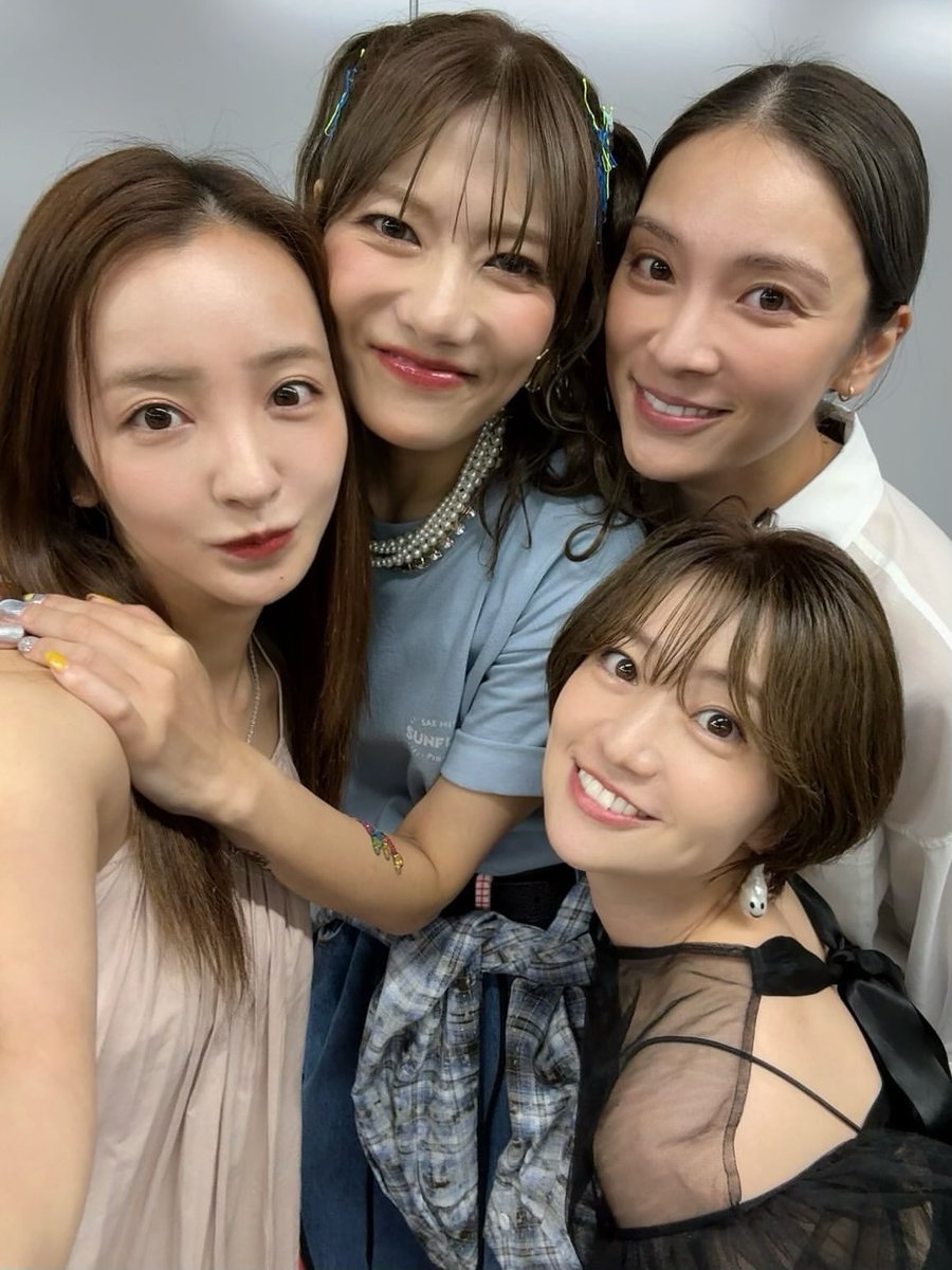 AKB48 板野友美 消しゴム AKB48 板野友美 消しゴム AKB48 板野友美 消しゴム AKB48 板野