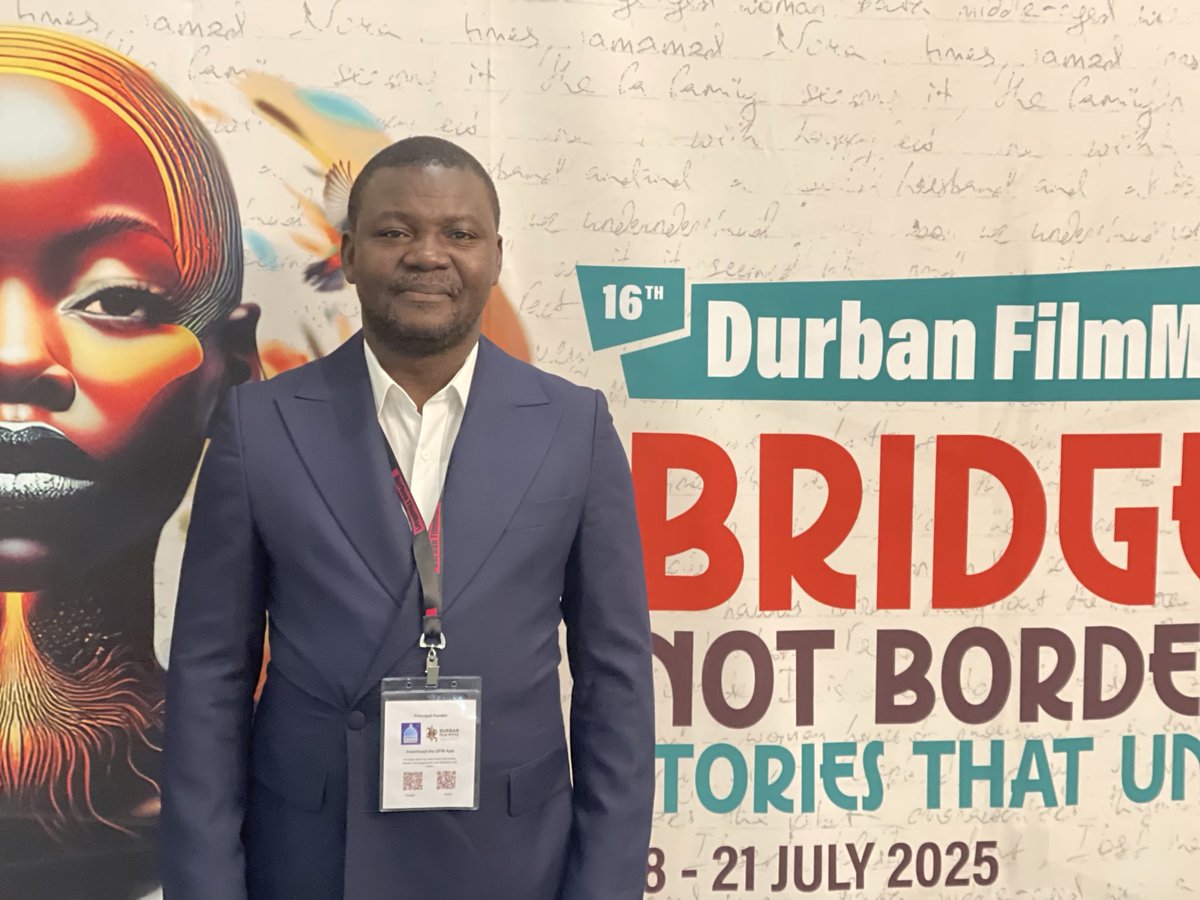 🎹 La vie d’un producteur, c’est comme un piano :
Joies (blanc), défis (noir).
Les deux sont nécessaires pour créer de belles histoires.

🎬 Le succès ? C’est jouer en harmonie, ensemble.
Des récits humains, sans clichés.