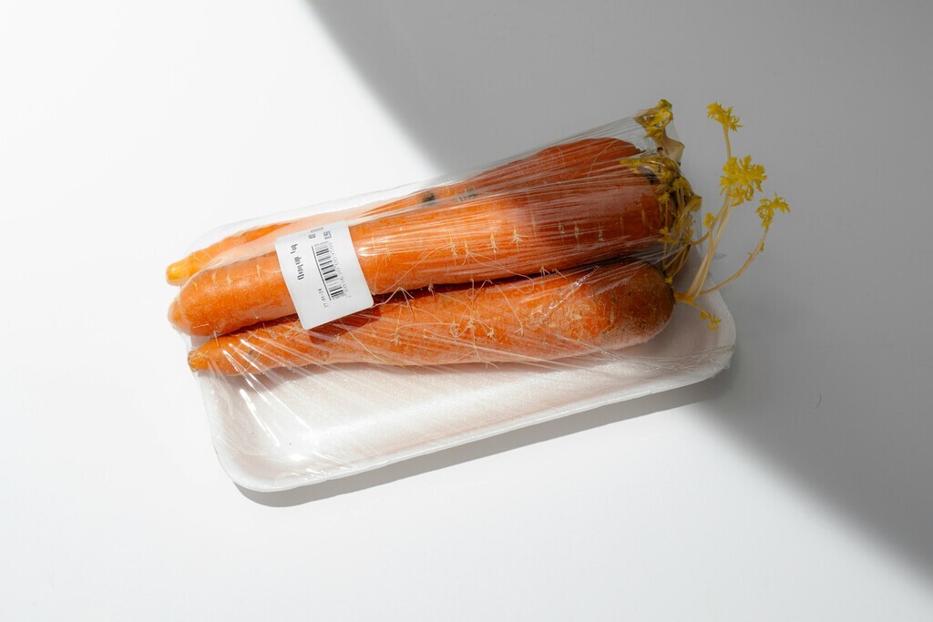 Con esta envasadora al vacío almacenaremos sobras y alimentos sin saturar la nevera ni el congelador con tuppers 

➡️ directoalpaladar.com/seleccion/esta…