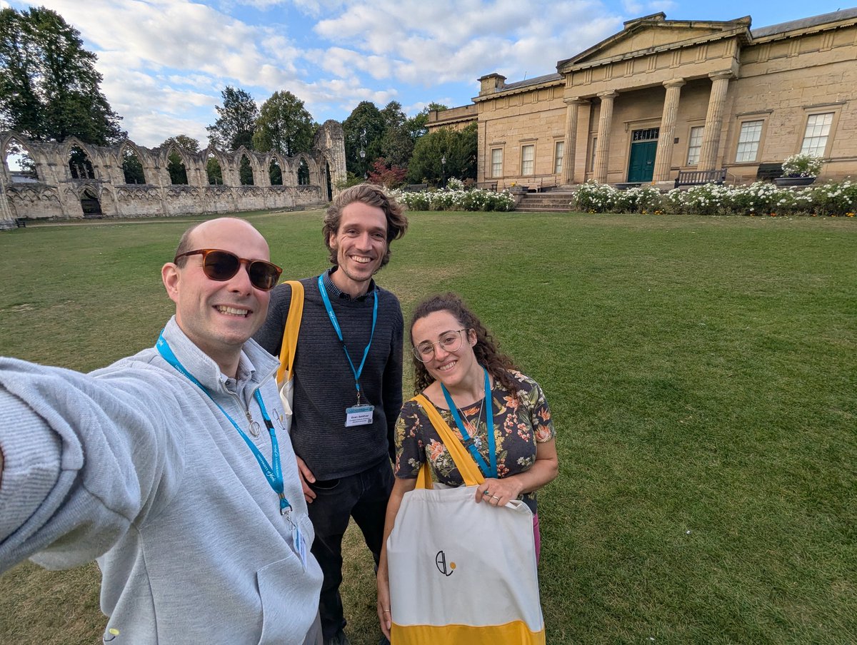 Part of the lab was at York last week for the CCM11 conference! Amazing science, wonderful people as always 🥰