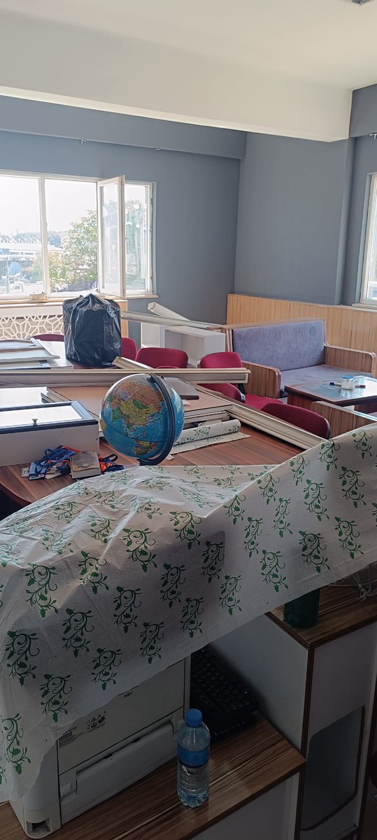 Bayanlar zannediyor sadece onların temizlik işi var 😂🤗🤗