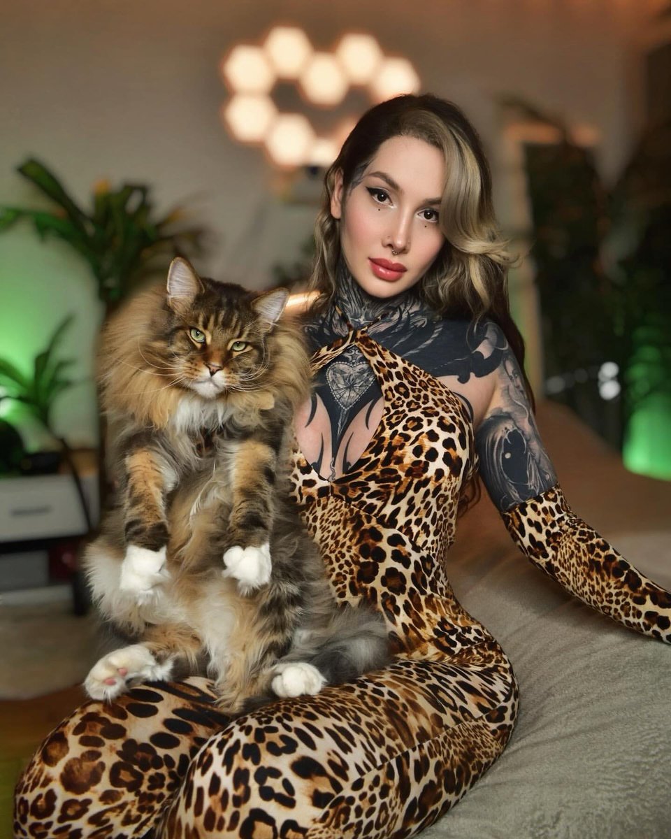 selenamdst's tweet image. Je suis dans mon élément 🔥
#gameusefr #geekette #photocosplay #otaku