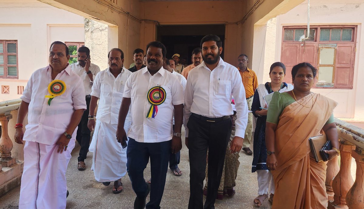 aloor_ShaNavas's tweet photo. கடலூர் மாவட்டம் சிதம்பரம் அண்ணாமலை பல்கலைக்கழகத்தில், தமிழ்நாடு சட்டமன்றப் பேரவை பொதுக் கணக்குக் குழு தலைவர் மாண்புமிகு @SPK_TNCC அவர்கள் தலைமையில் குழு உறுப்பினர்கள் பார்வையிட்டு ஆய்வு செய்தோம்.
#TNAssembly #PACCommittee https://t.co/EsYPBu6hbo