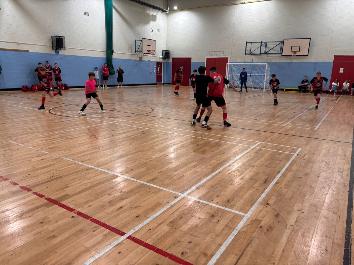 Foot2ball Futsal tweet media