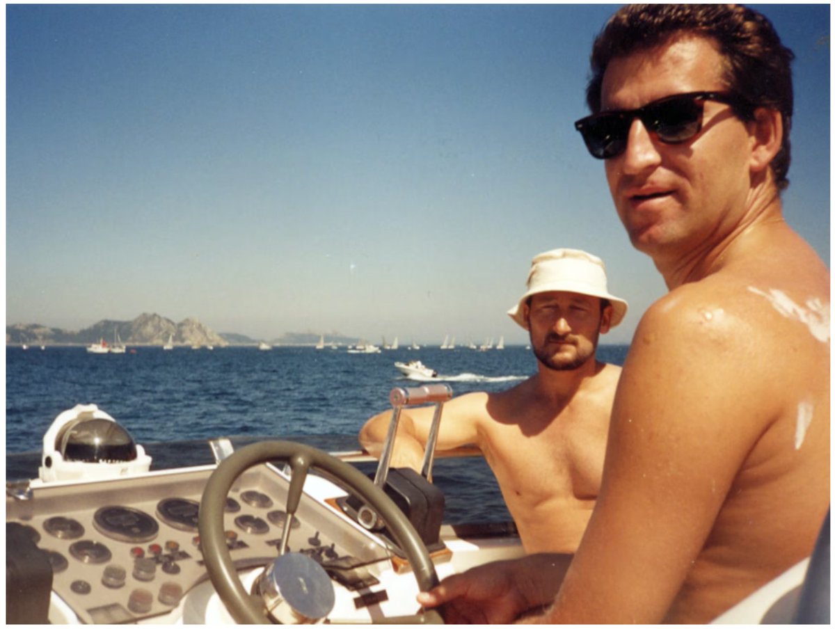 A ver, que le afeéis vosotros a alguien que le guste navegar...