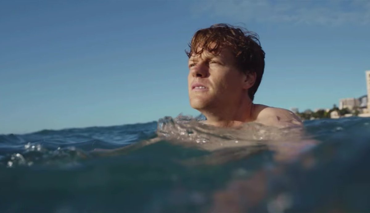 the wife who dies in the beginning of the movie