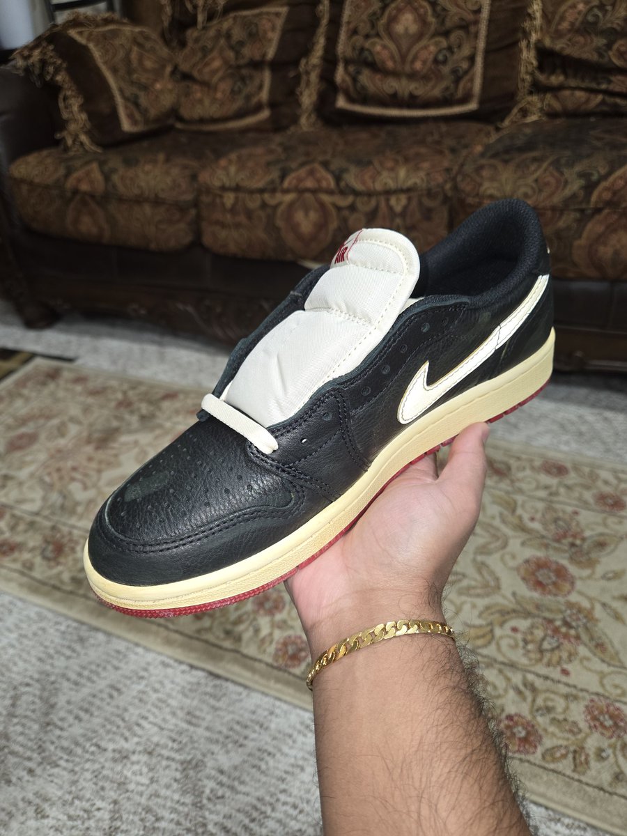 Sneakers🔥 tweet media