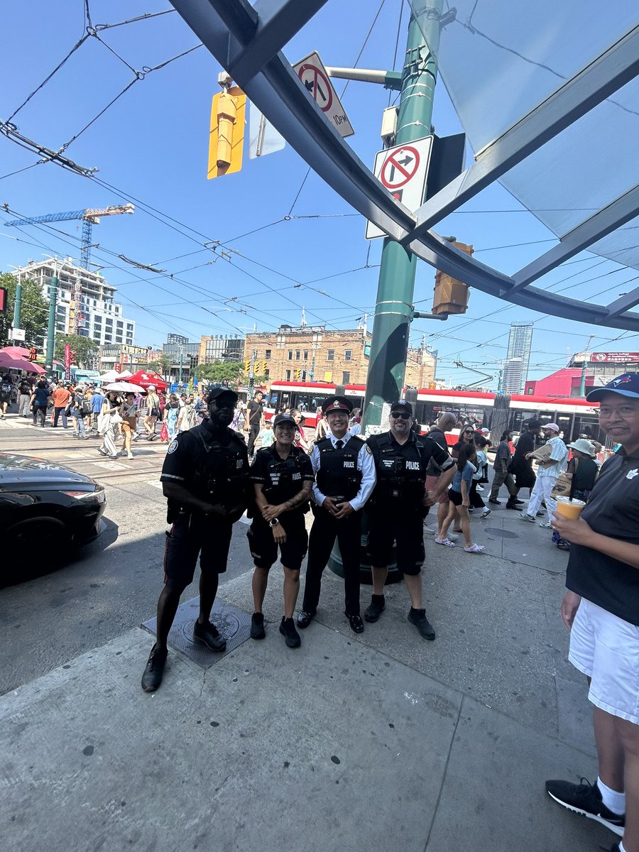 Neighbourhood Officer Amanda tweet media