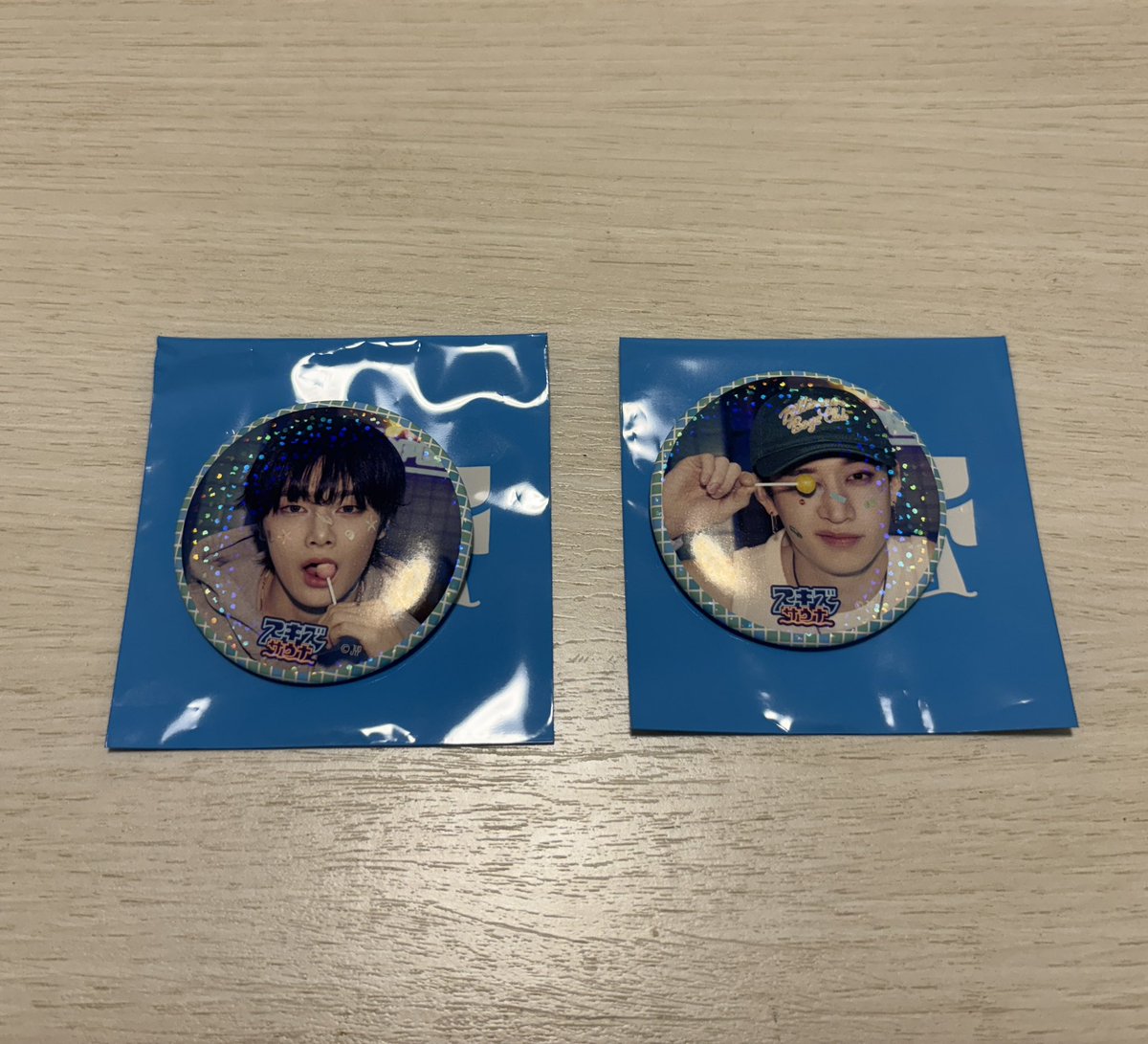 CblVpp's tweet photo. StrayKids スキズ JYP JAPAN POPUP STORE 2025 スキズサウナ ポップアップ 缶バッジ交換

【求】　スンミン　リノ　両種
【譲】　アイエン　バンチャン

（優先）スンミン↔︎アイエン
リノ↔︎バンチャン

📮郵送での交換希望 https://t.co/6XV6sm9dGU