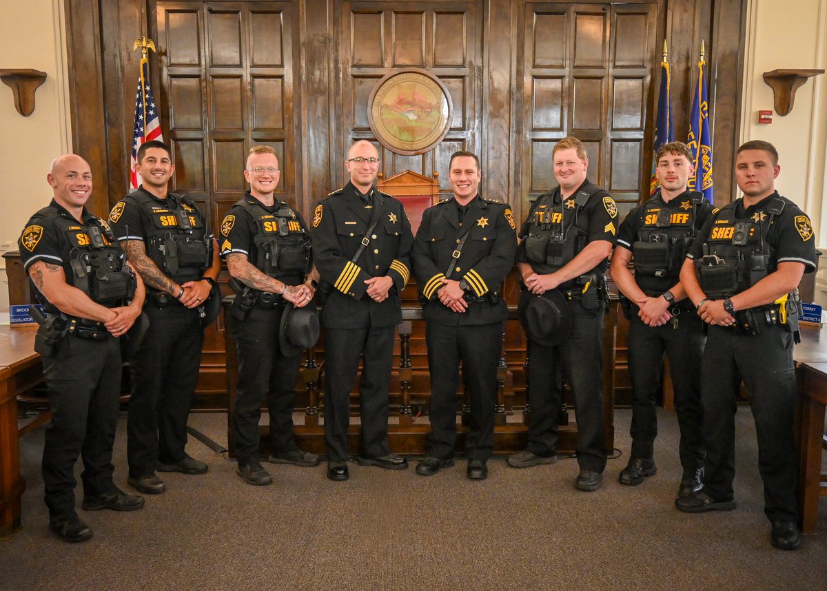 GeneseeCountyNY's tweet image. Ryan DeLong has been officially sworn in as Genesee County’s new Undersheriff. With a decade of service as a deputy and investigator under his belt, he now joins the command staff to help lead the Genesee County Sheriff's Office.

#GeneseeCounty #SheriffsOffice #LawEnforcement