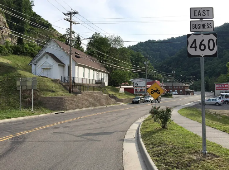 virginianewsreader (@vanewsreader) on Twitter photo Featured in the latest Virginia News Reader: Some localities in Southwest and Southside will lose more than 30% of their population over next 25 years - By <a href="/DwayneYancey/">Dwayne Yancey</a> for <a href="/CardinalNewsVA/">Cardinal News</a>
Read the full article at Cardinal News. ➡ tinyurl.com/4m859ra4 Featured in the latest Virginia News Reader: Some localities in Southwest and Southside will lose more than 30% of their population over next 25 years - By <a href="/DwayneYancey/">Dwayne Yancey</a> for <a href="/CardinalNewsVA/">Cardinal News</a>
Read the full article at Cardinal News. ➡ tinyurl.com/4m859ra4
