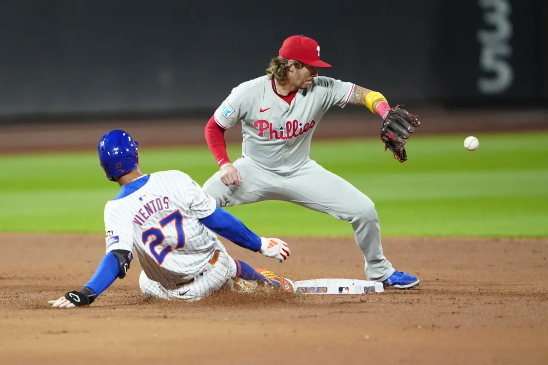 CvStep41272's tweet image. GAME 131: #Phillies(76-54) vs #Mets(69-61)
Great call by Alec Bohm!
#LGM📷 #Sports #BaseballUpdate #USA

Get more update: xily.pro/re1nd