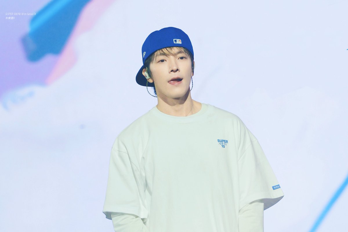 imqqqii17's tweet photo. Receive Hae's LOVE
#SUPERSHOW10 
#SS10_in_Seoul_D1
#SUPERJUNIOR 
#슈퍼주니어 
#Donghae 
#李东海 
#이동해 
#ドンへ https://t.co/wXPut9if99
