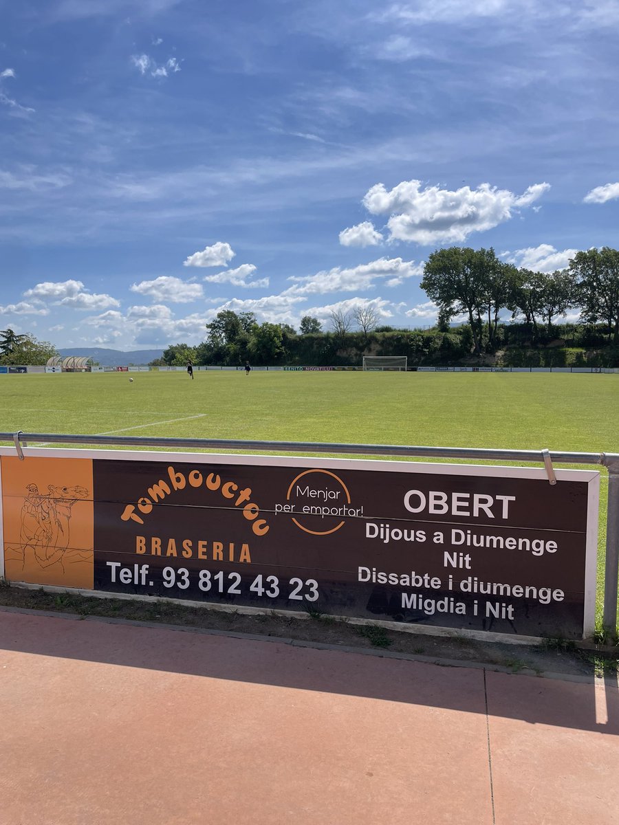 𝗧𝗢𝗧𝗦 𝗙𝗘𝗠 𝗘𝗟 𝗧𝗢𝗡𝗔 ❤️‍🔥

🙌🏻 Gràcies 𝑻𝒐𝒎𝒃𝒐𝒖𝒄𝒕𝒐𝒖 per col•laborar amb el club i poder seguir creixent de la mà!

És un plaer, 🤝🏻!

#SomHiTona
🟡🔴