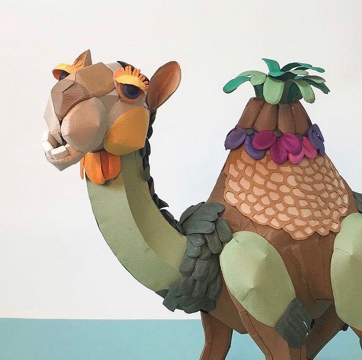 Mihoome_akiyama's tweet photo. 🐪 Camel 🐪
Look closer at its mouth 👄
It’s munching—and yes, each tooth was crafted one by one! 🦷 Don’t miss the details 😁
#papercraft #papersculpture #paperart #artinstallation #paperartist #camel https://t.co/qtgMlwMRjA
