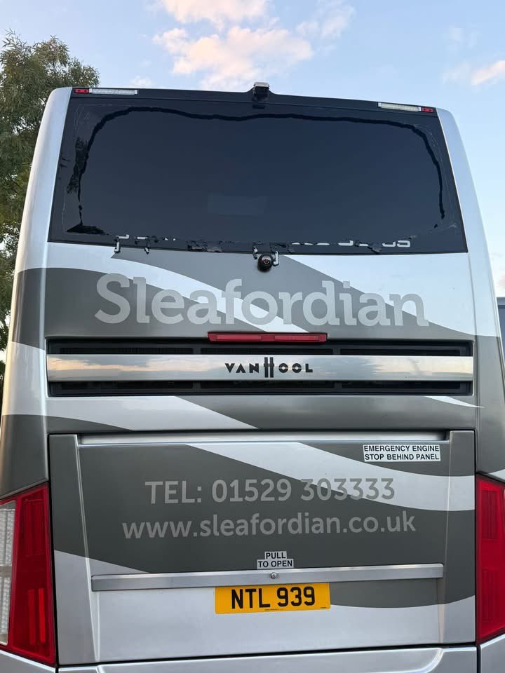 The rear window was smashed. Our executive team coach is now off the road. This wasn’t just vandalism—it risked lives of players &amp; our driver. 🚍 We’ll work with police &amp; authorities to ensure those responsible are held accountable. #NonLeague <a href="/LancsPolice/">Lancashire Police</a>
