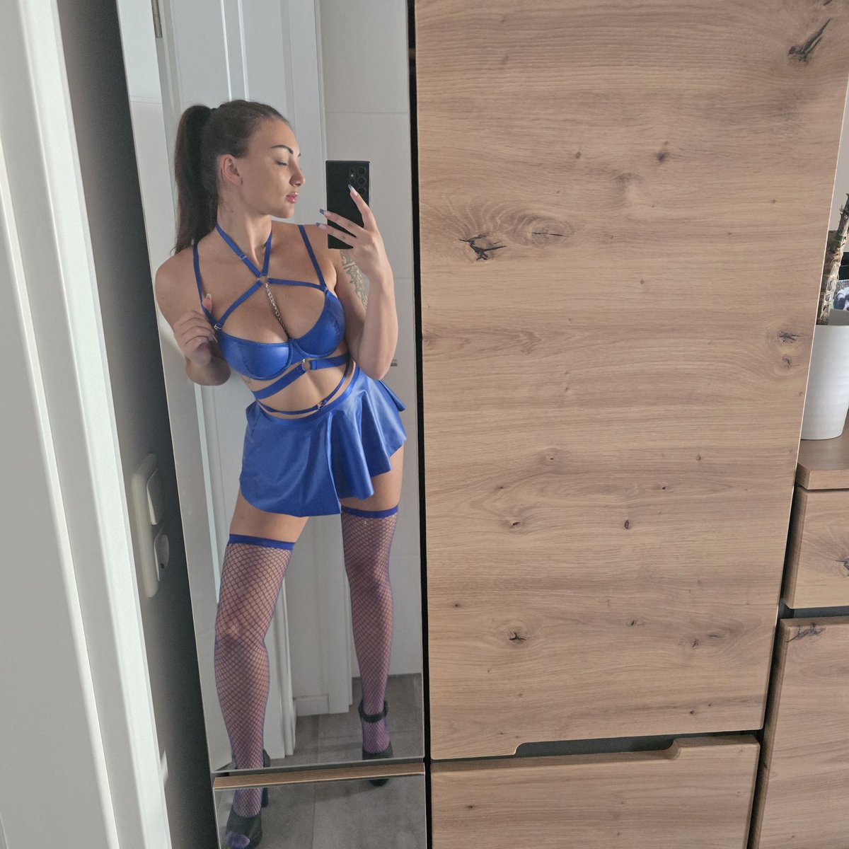 Wisst du sehen, was er mit mir angestellt hat? 
onlyfans.com/lillyberryy