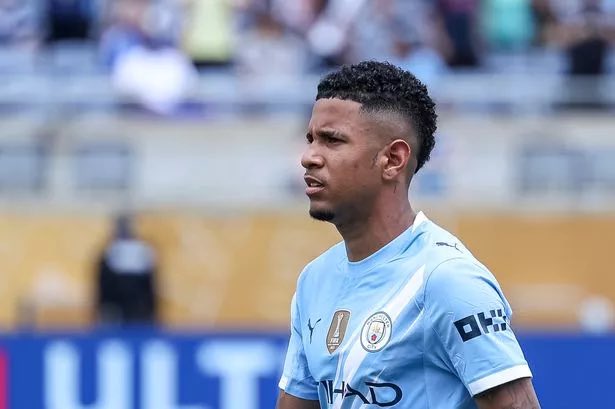 TheSpursExpress's tweet photo. 🚨🥇| #Tottenham’s hopes of signing Savinho rest on Manchester City being able to sign Rodrygo. 

For that to have a chance to materialise, the Brazilian would have to tell Real Madrid that he wants to leave, which to date has not happened, meaning that Savinho is currently on course to stay in Manchester. 

@TheAthleticFC