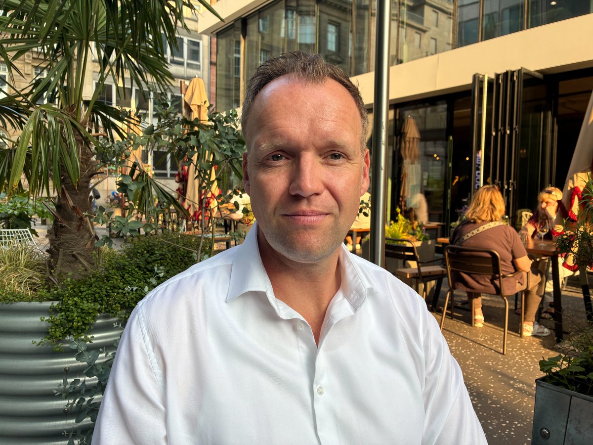 Toedtmann's tweet image. Wenn die Firma für den Vorgesetzten blechen muss, der seine Rache an einer Mitarbeiterin auslebt und rote Fingernägel und High Heels sehen will | Management-Blog Gastbeitrag von Arbeitsrechtler Sebastian Maiß im #ManagementBlog #wiwo