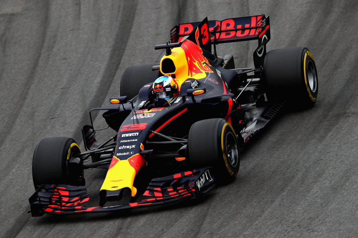 Gae_Br (@br_gae) on Twitter photo What if : <a href="/JeanEricVergne/">Jean-Eric Vergne</a> il aurait fait quoi à la place de <a href="/danielricciardo/">Daniel Ricciardo</a> chez <a href="/redbullracing/">Oracle Red Bull Racing</a> ?
#F1 What if : <a href="/JeanEricVergne/">Jean-Eric Vergne</a> il aurait fait quoi à la place de <a href="/danielricciardo/">Daniel Ricciardo</a> chez <a href="/redbullracing/">Oracle Red Bull Racing</a> ?
#F1