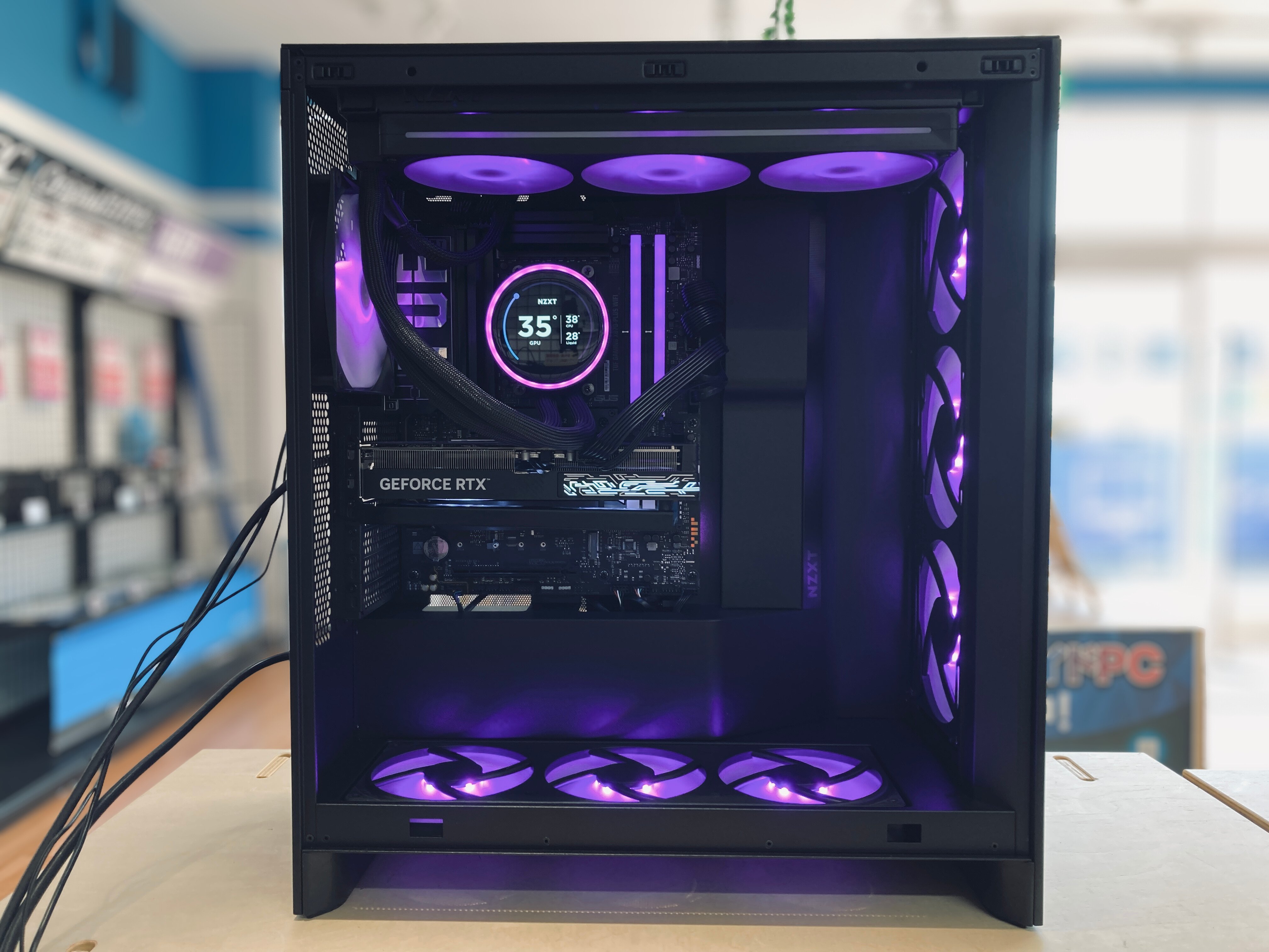 最終値下げ！NZXTケースの光る！自作ゲーミングPC M.2SSDで快適！ シンプルなPCケースNZXTのH510を徹底解説 - YouTube