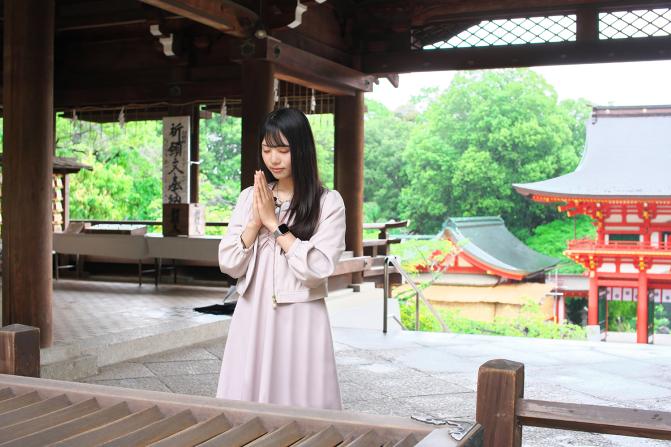 【まいとりっぷ】近江神宮【#滋賀県】

まい旅（まいとりっぷ）は高校生の兵藤まいが目にした全国のちょっといいところを紹介するチャンネル！

今回訪れたのは #百人一首 〈第1番〉に詠まれている天智天皇を祀る #近江神宮 です⛩

▶️Youtube公式
youtube.com/watch?v=1Znw74…

#琵琶湖 #ちはやふるめぐり