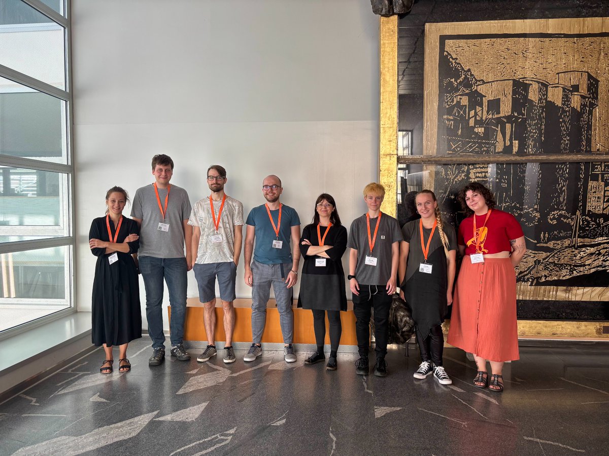 syntaxfest2025's tweet image. Meet the organising committee of #StyntaxFest! 🙌

If you have any questions during the conference, just look for us — we’re the ones with the orange straps.

#SyntaxFest2025 #linguistics #Ljubljana