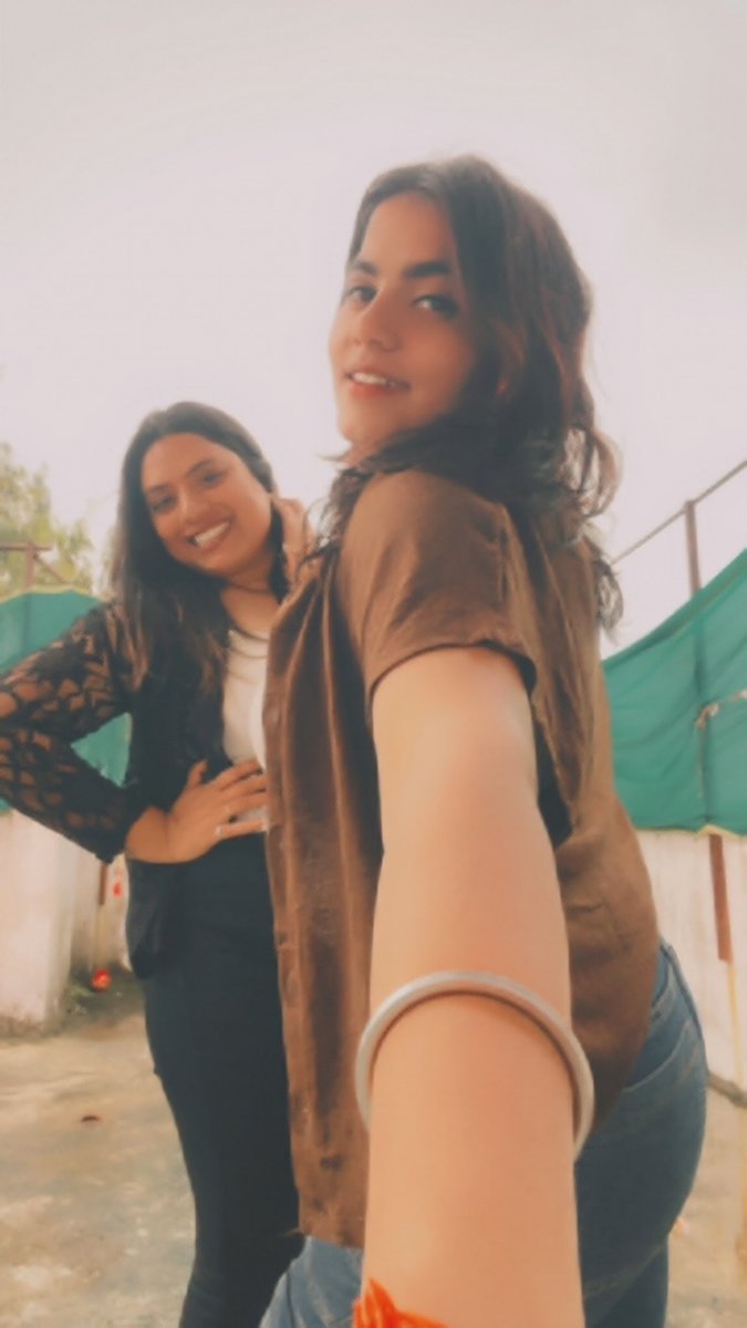 AmbikaJat's tweet photo. https://t.co/dUolOO7Ob8

New reel uploaded ⚡️🌈✨🔥 https://t.co/oCXKukfrpZ