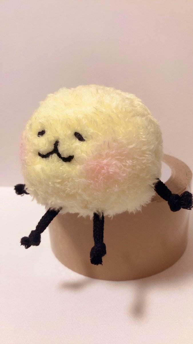 えもじの子のぬいぐるみ作った( ᷇ᵕ ᷆ ) 茶色い子から型紙作って