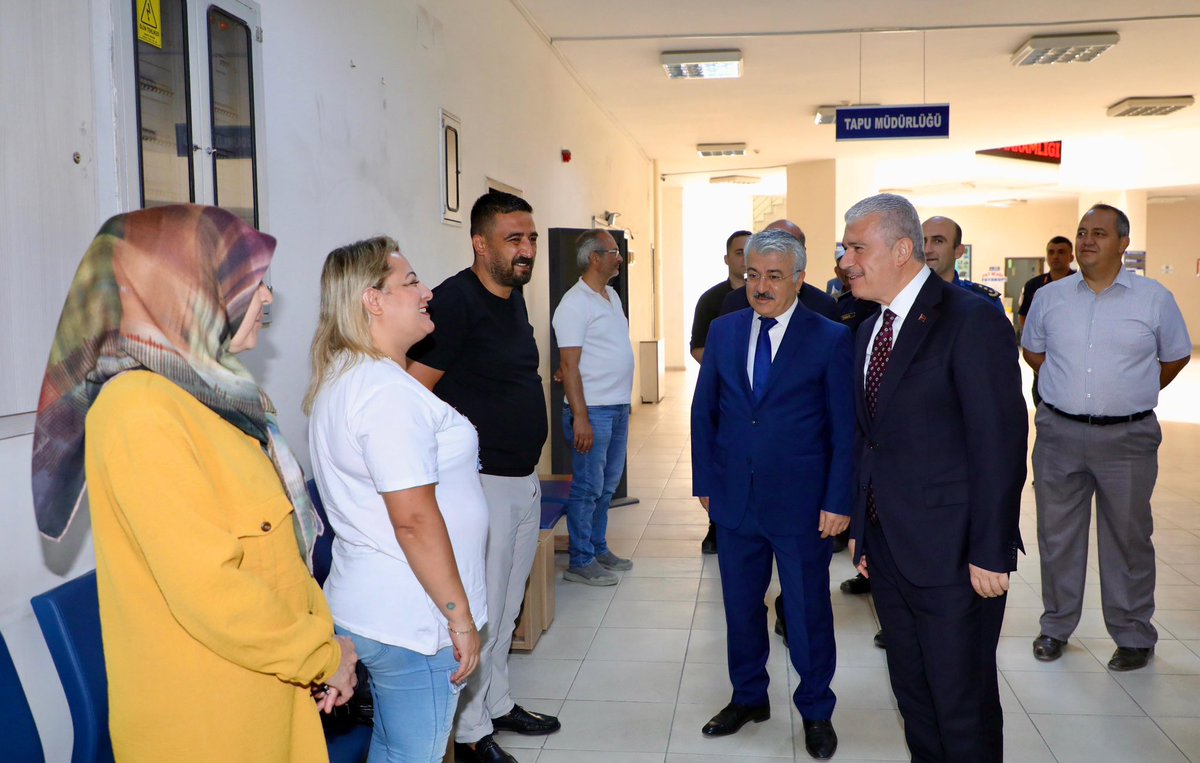📍Akşehir

Valimiz İbrahim Akın, #Akşehir Kaymakamlığı’nı ziyaret ederek göreve yeni başlayan Kaymakam Dr. Mustafa Yiğit’e hayırlı olsun dileklerinde bulundu.

Ziyaret kapsamında, Kaymakam Yiğit’ten ilçede yürütülen çalışmalar ve devam eden yatırımlar hakkında bilgi alan Vali