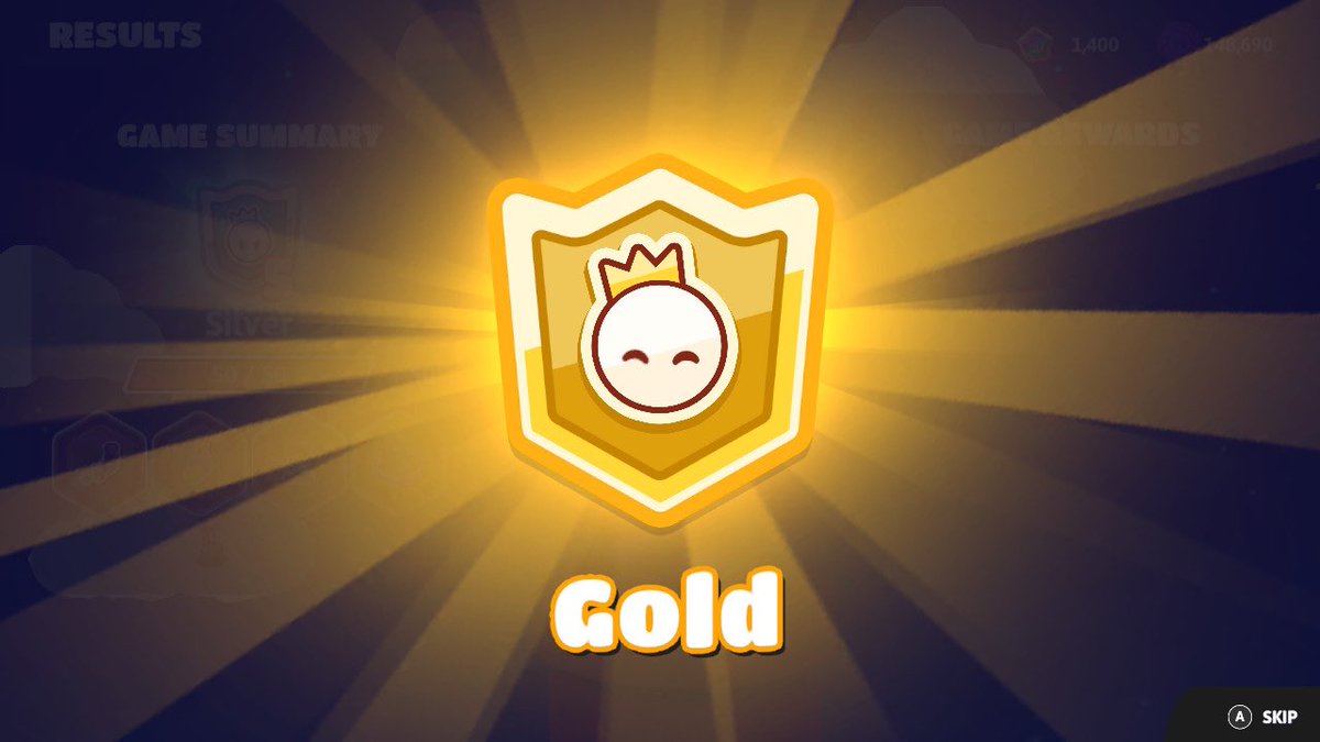 Finally, after the crashes in my Switch and my anger what I kept demoted in Silver, I reached Gold in Xtreme Solos Ranked. Now, I will never play Xtreme Solos Ranked, AGAIN!