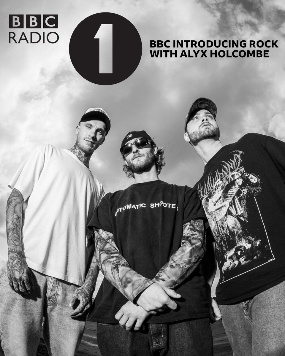 Headrush tweet media