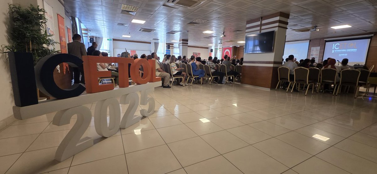 arasbozkurt's tweet image. #ICETOL25 has just started: 500 submissions, 900 conference participants from more than 50 countries...
@ICETOL1