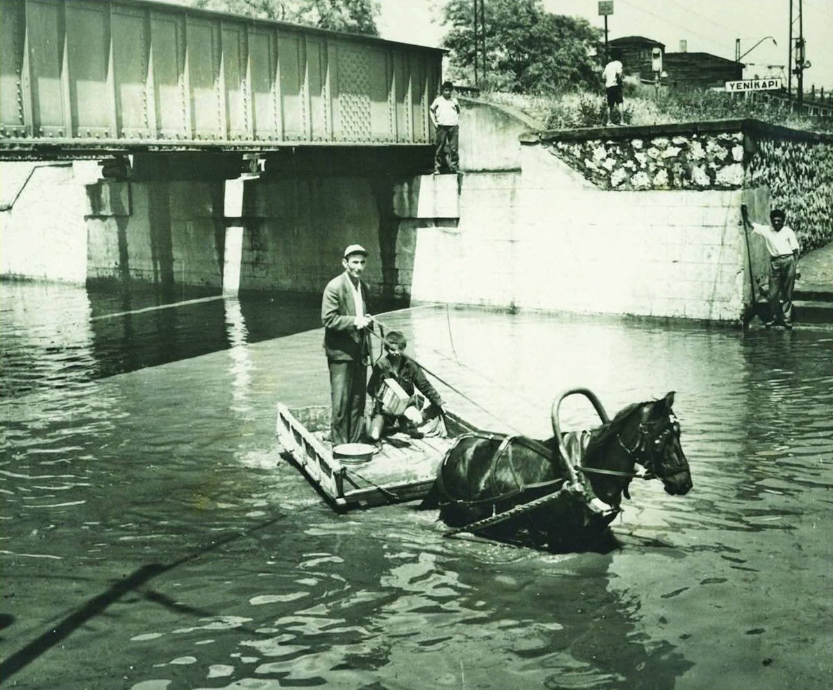 Yenikapı Geçit
1960'lar