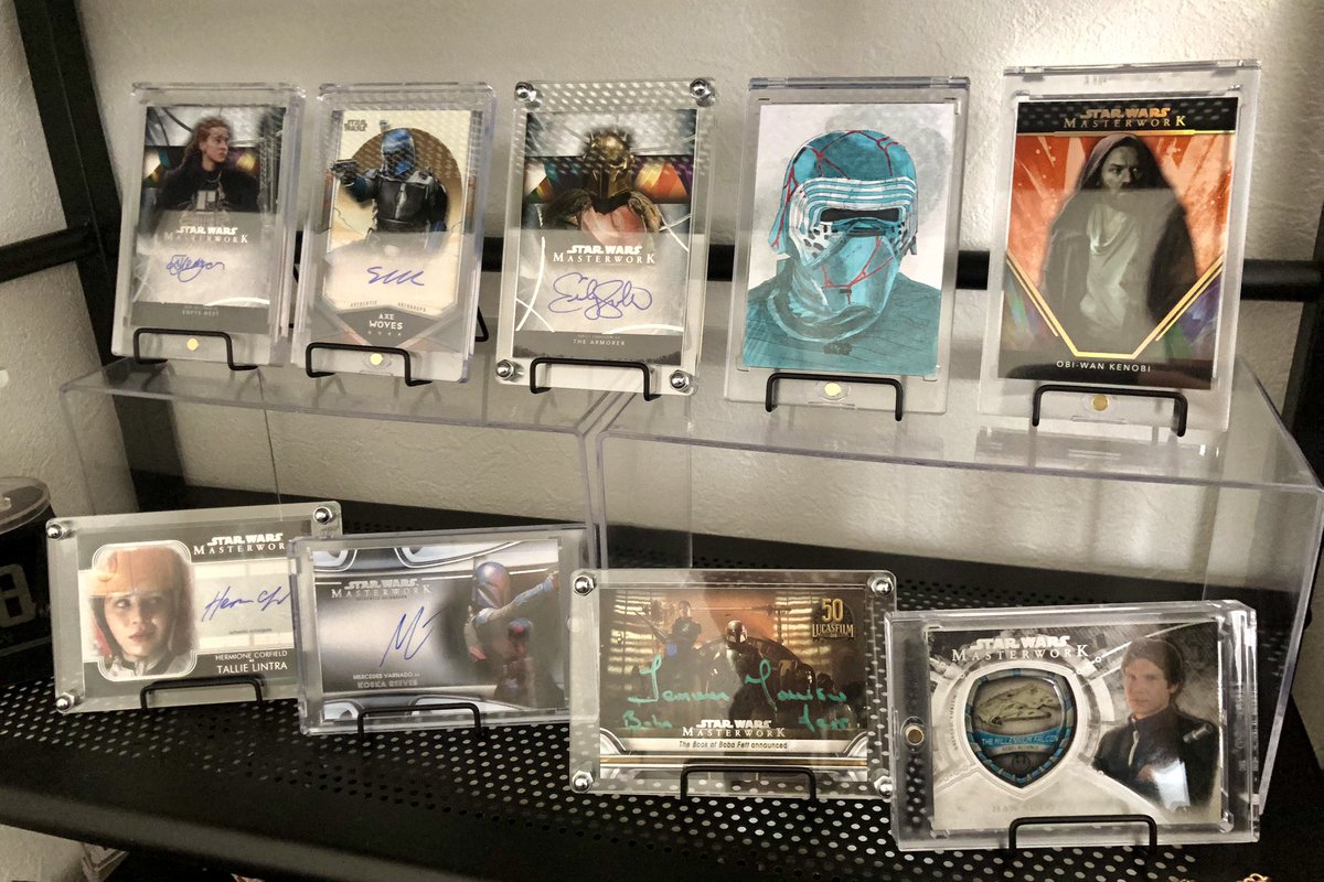 とりあえず綺麗にディスプレイできた👌

#topps
#starwars