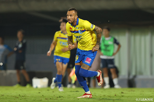 レア品 レアンドロ•ペレイラ 松本山雅 サンフレッチェ広島 グラシオン